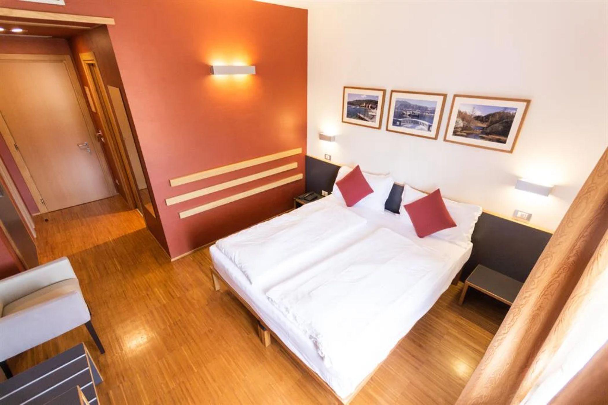 Hotel Cortese Armeno Εξωτερικό φωτογραφία