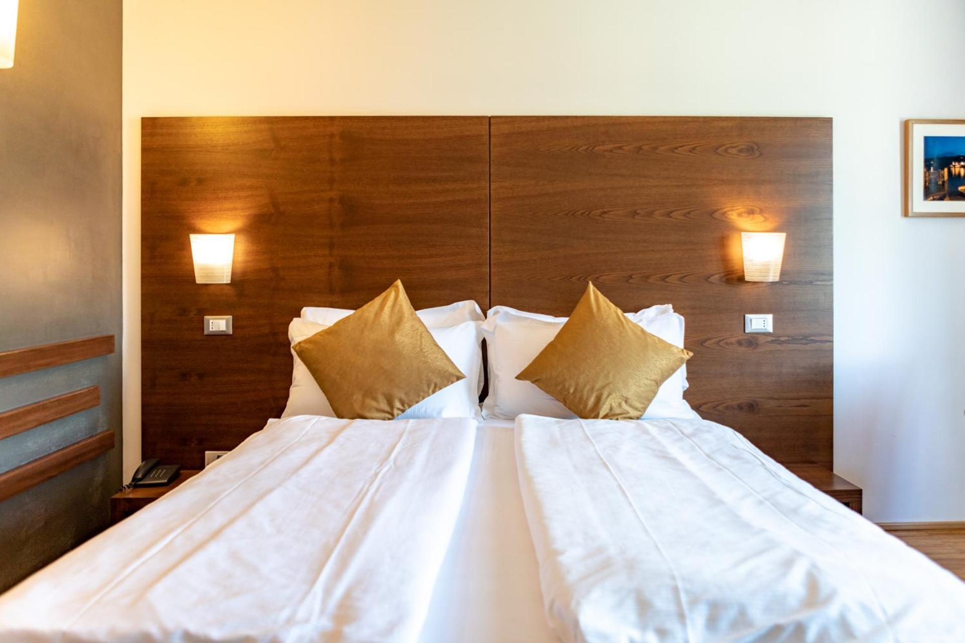 Hotel Cortese Armeno Εξωτερικό φωτογραφία
