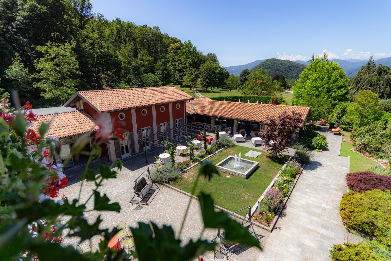 Hotel Cortese Armeno Εξωτερικό φωτογραφία