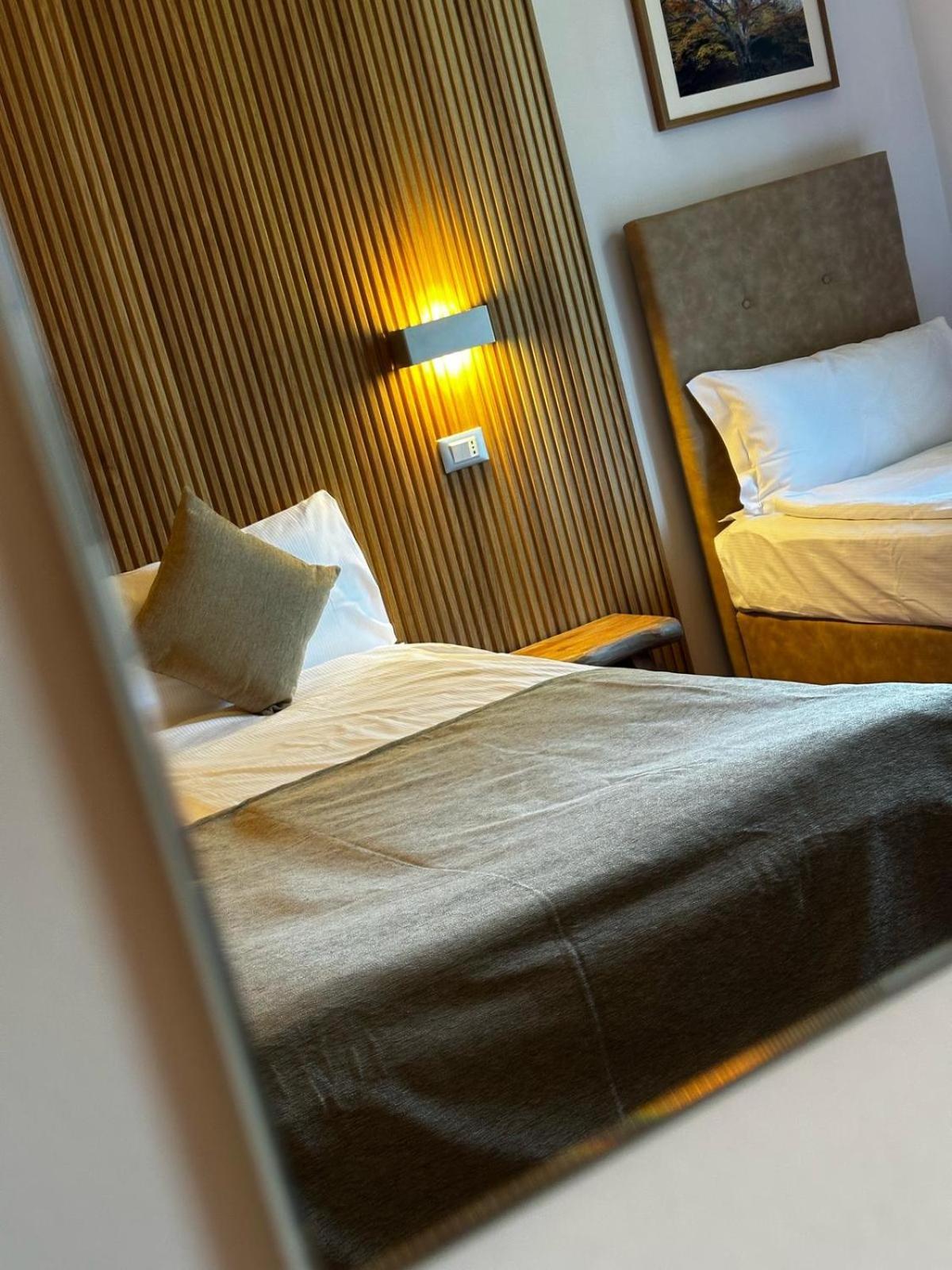 Hotel Cortese Armeno Εξωτερικό φωτογραφία
