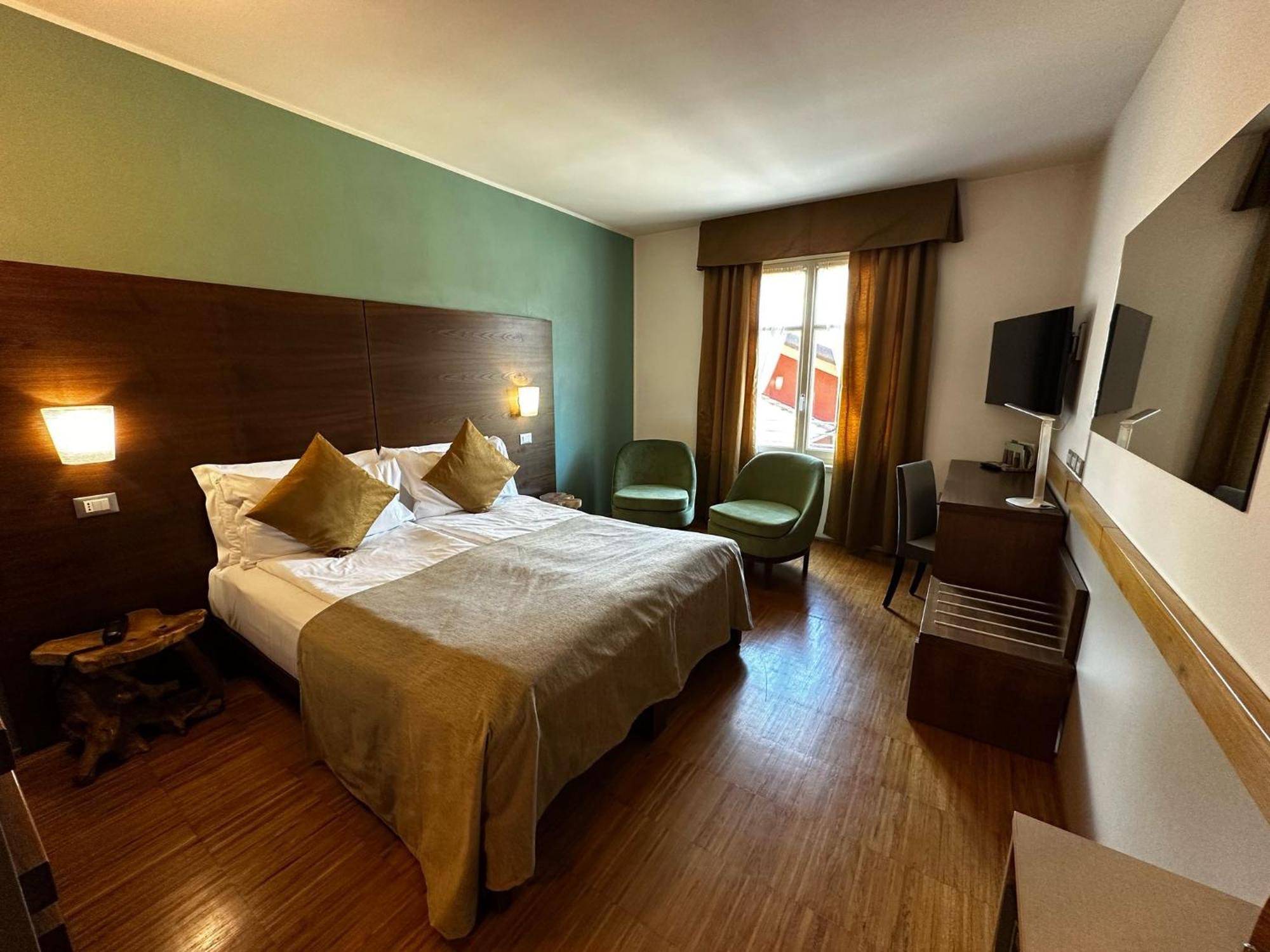 Hotel Cortese Armeno Εξωτερικό φωτογραφία